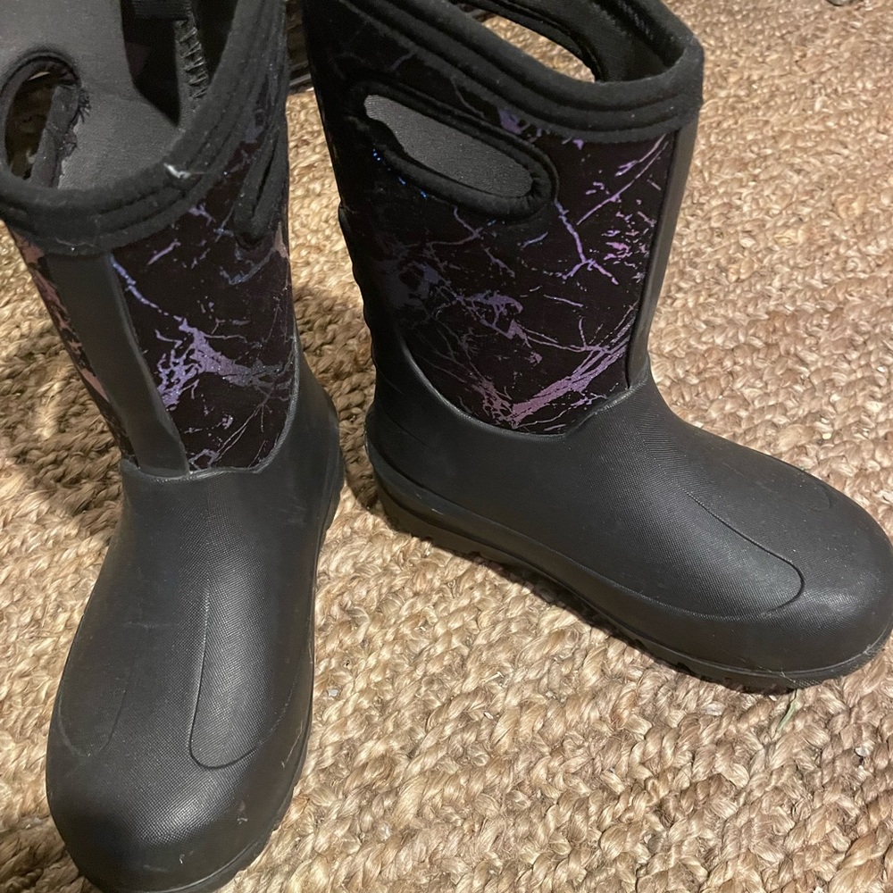 Kid Bogs winter boots